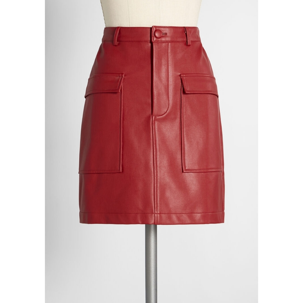 Red Hot Rumble Vegan Leather Mini Skirt (M 8/10)